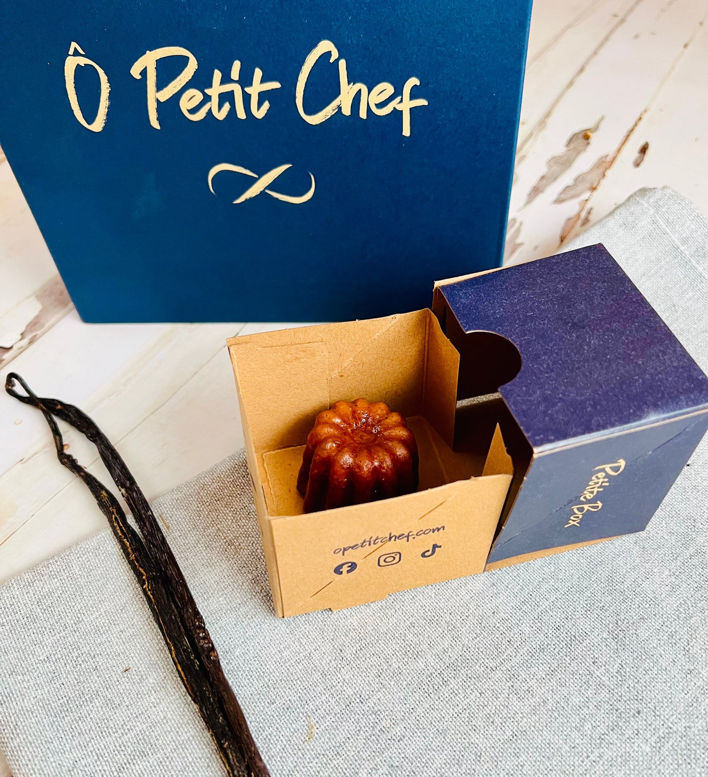Box of 1 Cannelé
