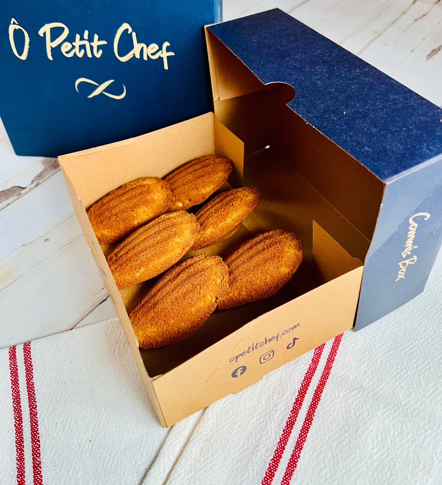 Box of 6 Madeleines