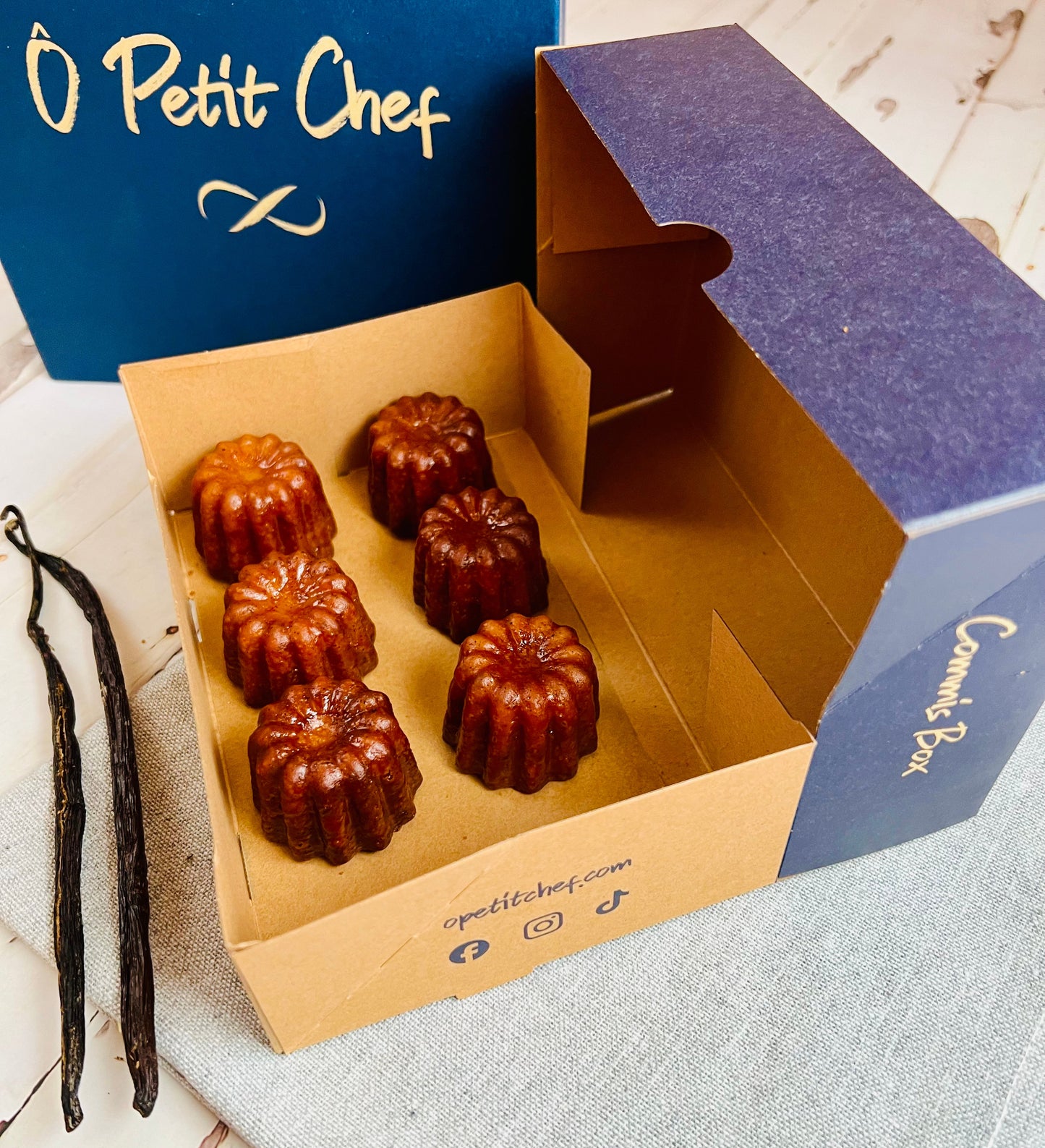 Box of 6 Cannelés